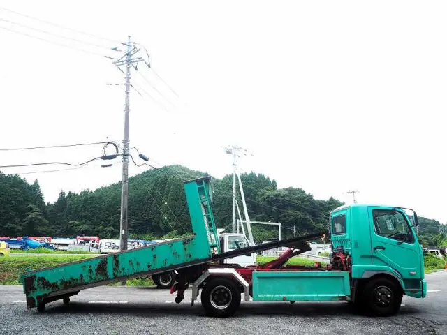 三菱 ファイター PDG-FK71F(2WD)の写真6