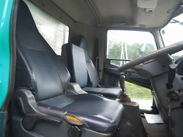 三菱 ファイター PDG-FK71F(2WD)の写真47