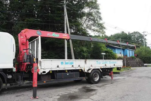 いすゞ フォワード TKG-FRR90S2(2WD)の写真18