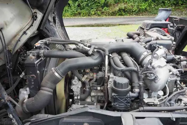 いすゞ フォワード TKG-FRR90S2(2WD)の写真33