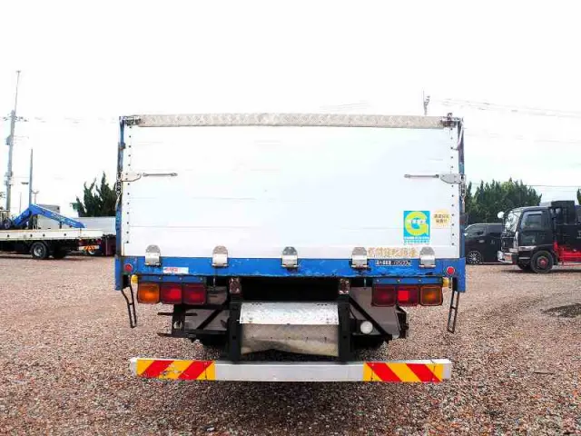 UD クオン QKG-CD5ZAW(6x2)の写真4