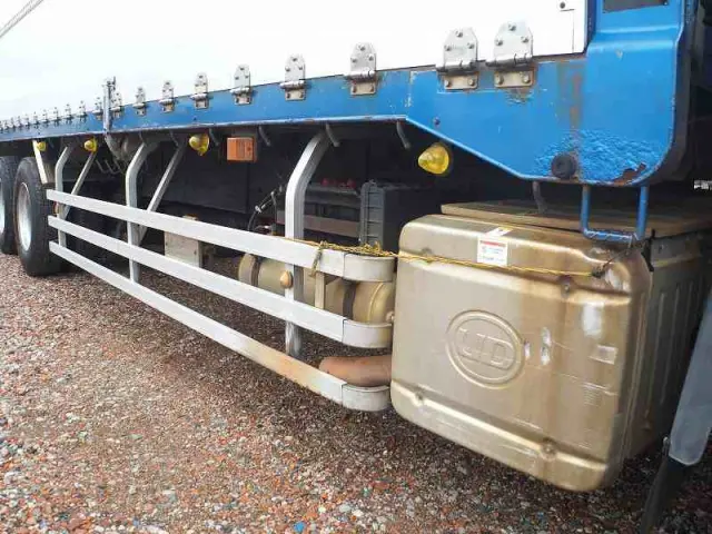 UD クオン QKG-CD5ZAW(6x2)の写真20