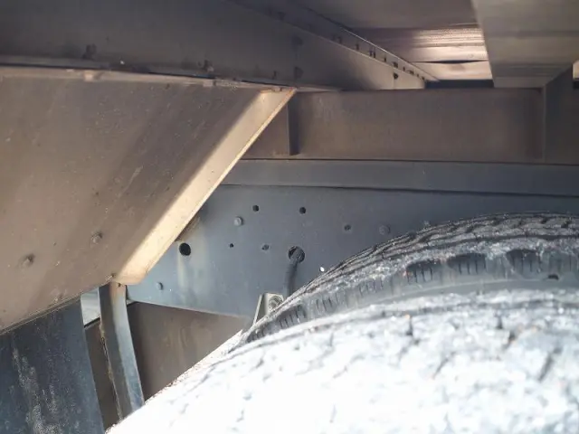 UD クオン QKG-CD5ZAW(6x2)の写真25