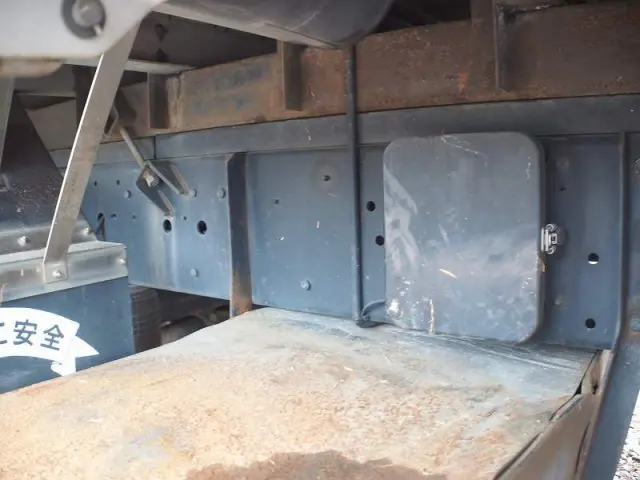 UD クオン QKG-CD5ZAW(6x2)の写真30