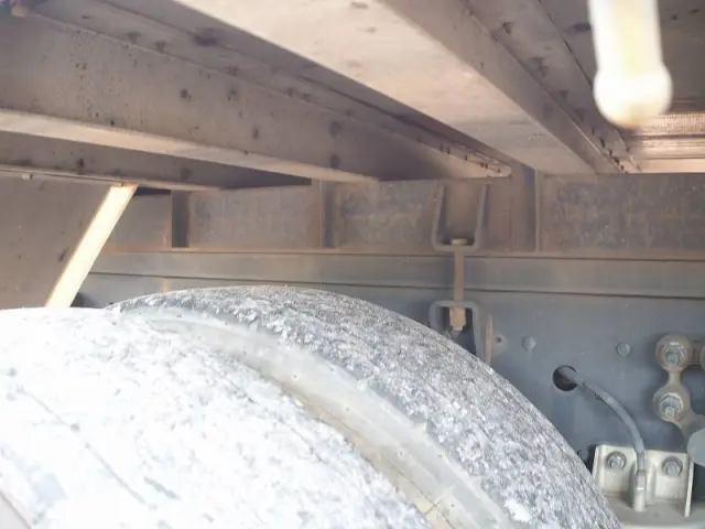 UD クオン QKG-CD5ZAW(6x2)の写真33