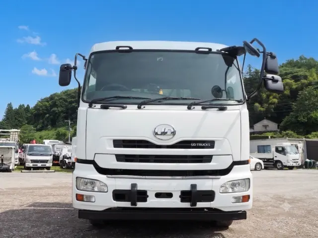 UD クオン QKG-CW5YL(6x4)の写真8