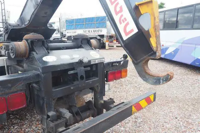 ＵＤ クオン QKG-CW5YL(6x4)の写真22