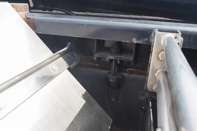 ＵＤ クオン QKG-CW5YL(6x4)の写真29