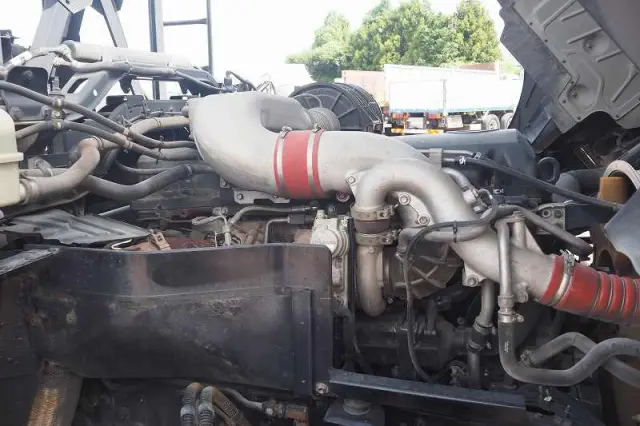 ＵＤ クオン QKG-CW5YL(6x4)の写真37