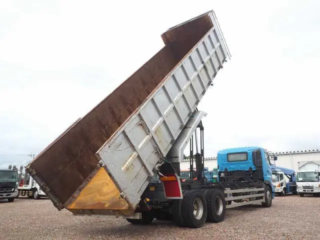 日野 プロフィア BDG-FR1EXYA(6x2)の写真13