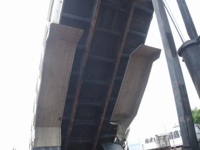 日野 プロフィア BDG-FR1EXYA(6x2)の写真18