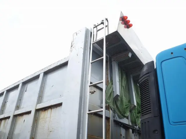 日野 プロフィア BDG-FR1EXYA(6x2)の写真38