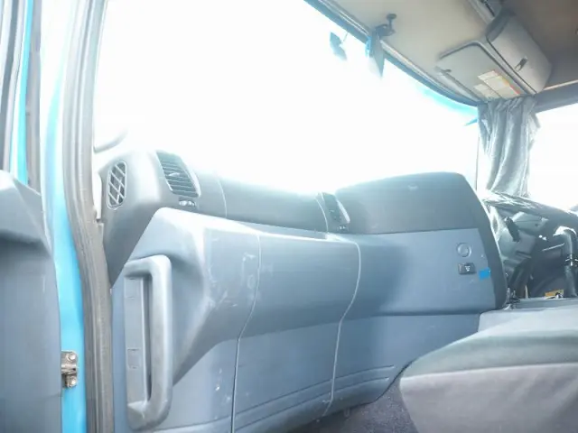 日野 プロフィア BDG-FR1EXYA(6x2)の写真40