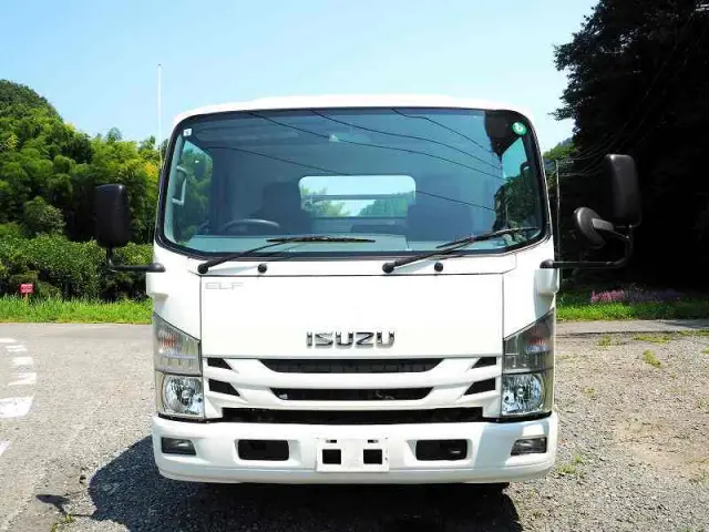 いすゞ エルフ TRG-NPR85AN(2WD)の写真8