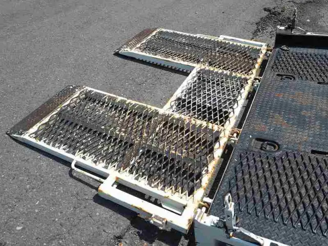 いすゞ エルフ TRG-NPR85AN(2WD)の写真19