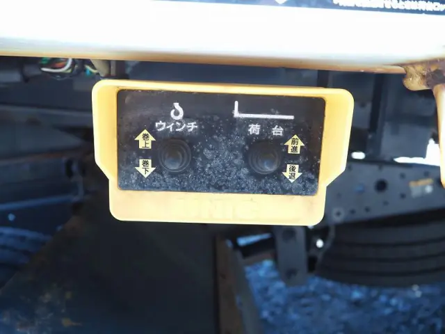 いすゞ エルフ TRG-NPR85AN(2WD)の写真26