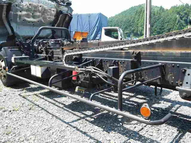 いすゞ エルフ TRG-NPR85AN(2WD)の写真28