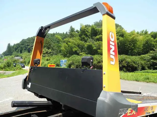 いすゞ エルフ TRG-NPR85AN(2WD)の写真29