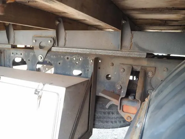 いすゞ フォワード PKG-FRR90S2(2WD)の写真34