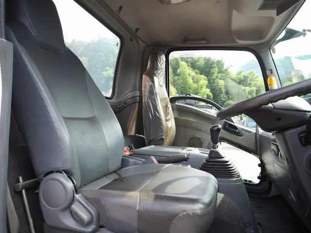 いすゞ フォワード PKG-FRR90S2(2WD)の写真46