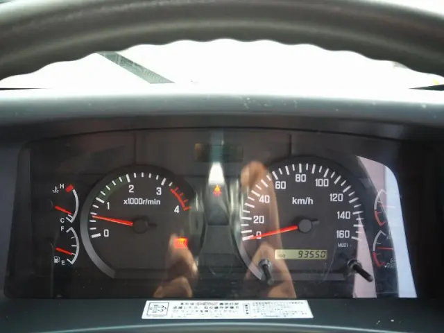 いすゞ フォワード PKG-FRR90S2(2WD)の写真50