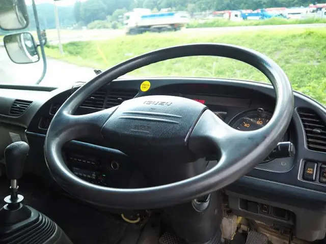 いすゞ フォワード PJ-FSR34H4(6x2)の写真47