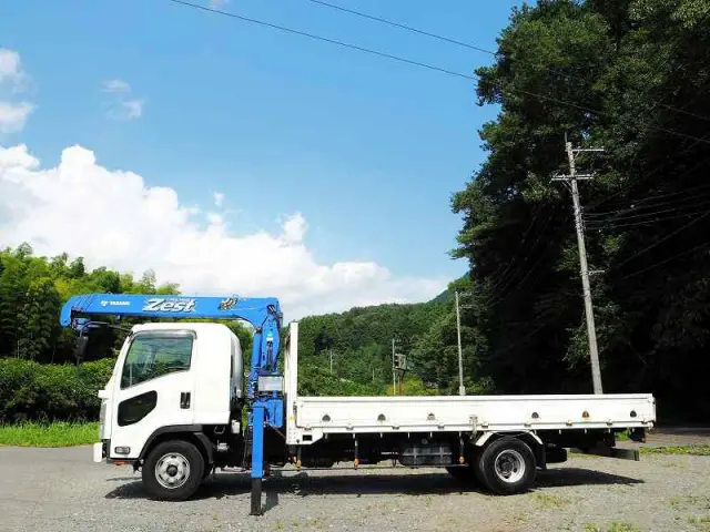 いすゞ フォワード PKG-FRR90S1(2WD)の写真2