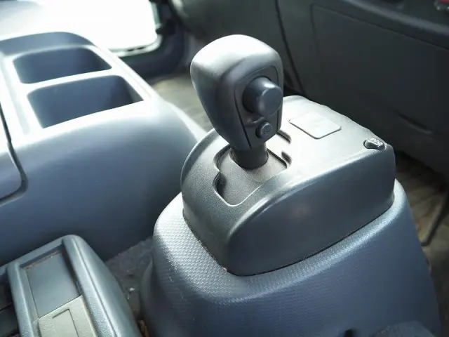 いすゞ フォワード PKG-FRR90S1(2WD)の写真47