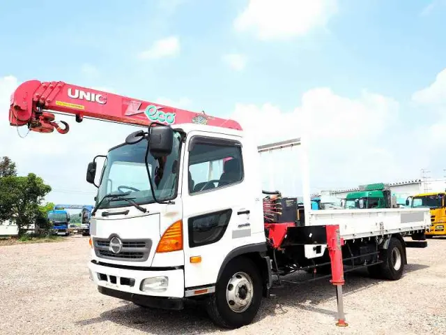 日野 レンジャー TKG-FC9JKAP(2WD)の写真1