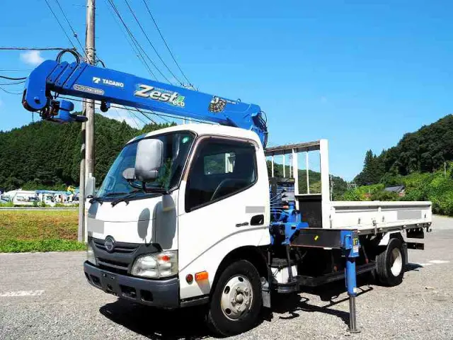 日野 デュトロ TKG-XZU650M(2WD)の写真1