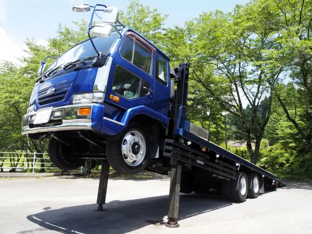 ＵＤ コンドル KL-PW25A(6x4)の写真1