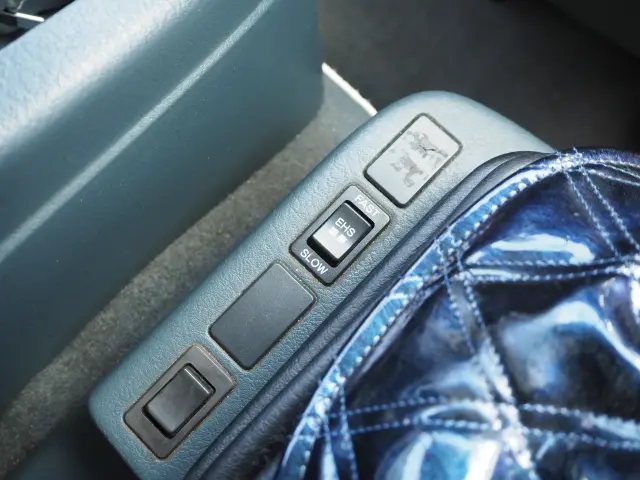 ＵＤ コンドル KL-PW25A(6x4)の写真45