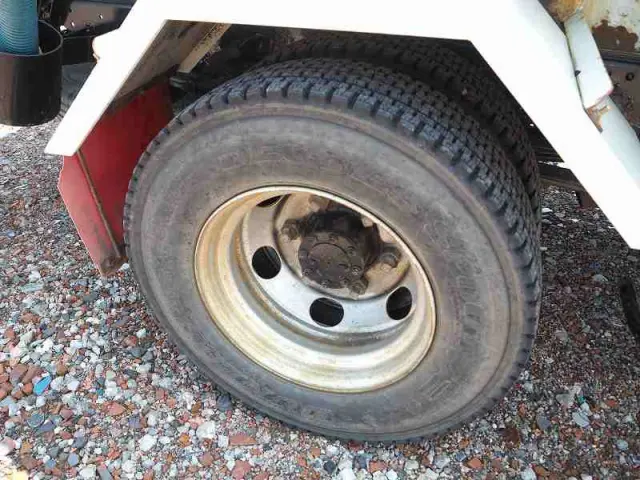 いすゞ エルフ SKG-NPR85YN(2WD)の写真17