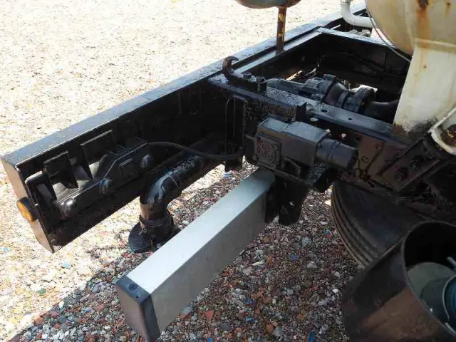 いすゞ エルフ SKG-NPR85YN(2WD)の写真18