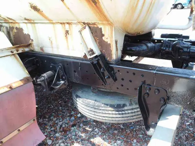 いすゞ エルフ SKG-NPR85YN(2WD)の写真21