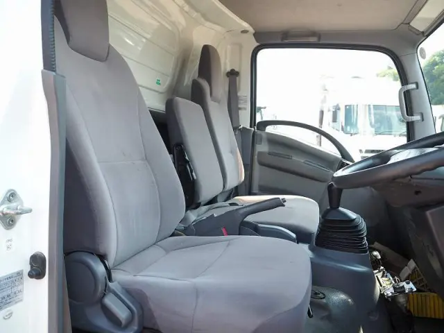 いすゞ エルフ SKG-NPR85YN(2WD)の写真38