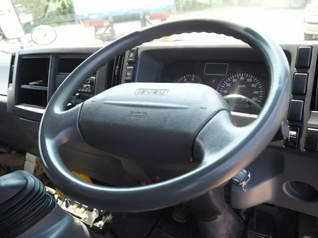 いすゞ エルフ SKG-NPR85YN(2WD)の写真40