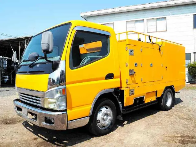 三菱 キャンター KK-FE83ECX(2WD)の写真1