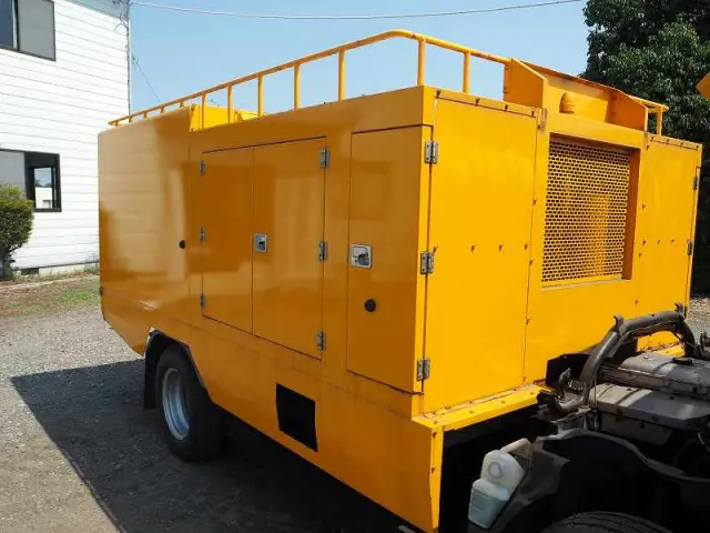 三菱 キャンター KK-FE83ECX(2WD)の写真13