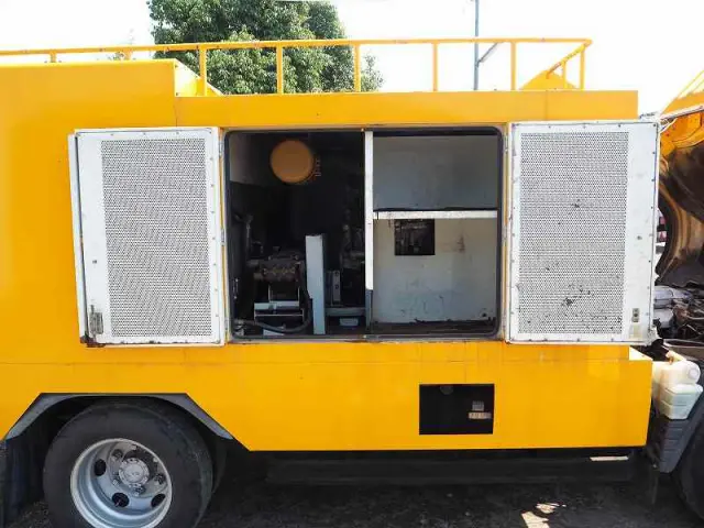 三菱 キャンター KK-FE83ECX(2WD)の写真15