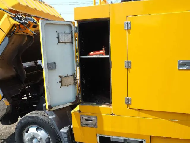 三菱 キャンター KK-FE83ECX(2WD)の写真40