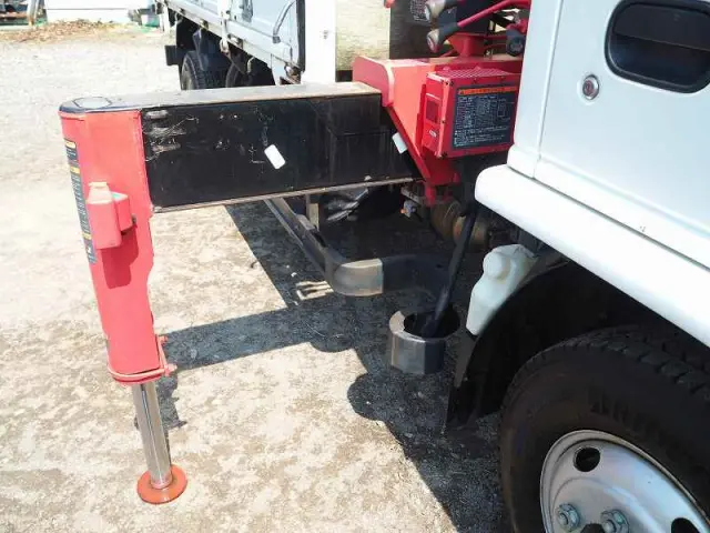 いすゞ エルフ TPG-NKR85R(2WD)の写真9