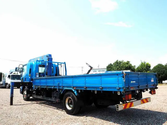 いすゞ フォワード TKG-FRR90S2(2WD)の写真3