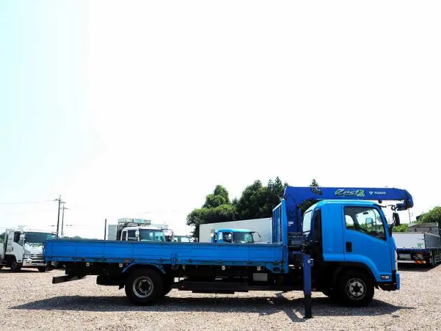 いすゞ フォワード TKG-FRR90S2(2WD)の写真6