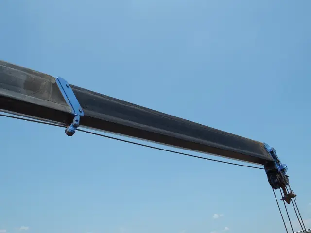 いすゞ フォワード TKG-FRR90S2(2WD)の写真19