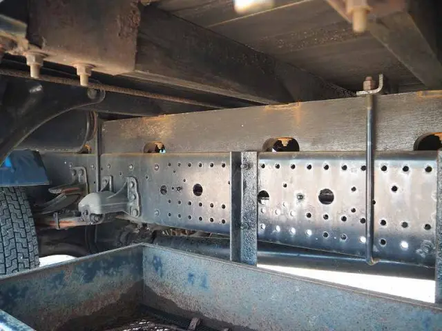 いすゞ フォワード TKG-FRR90S2(2WD)の写真26