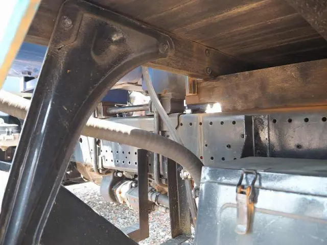 いすゞ フォワード TKG-FRR90S2(2WD)の写真34