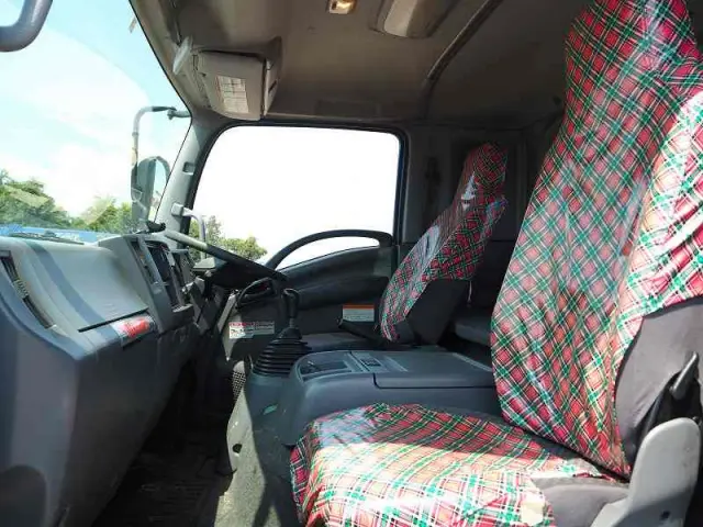 いすゞ フォワード TKG-FRR90S2(2WD)の写真45