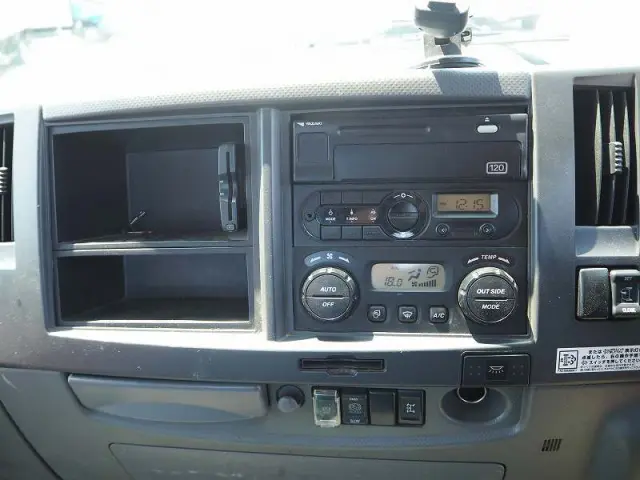 いすゞ フォワード TKG-FRR90S2(2WD)の写真48