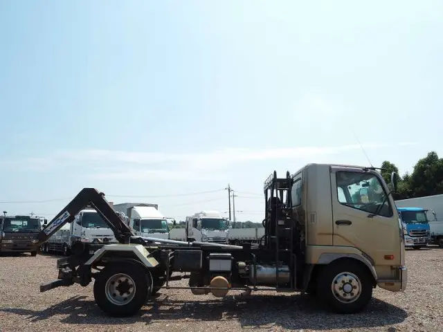 三菱 ファイター SKG-FK71F(2WD)の写真9